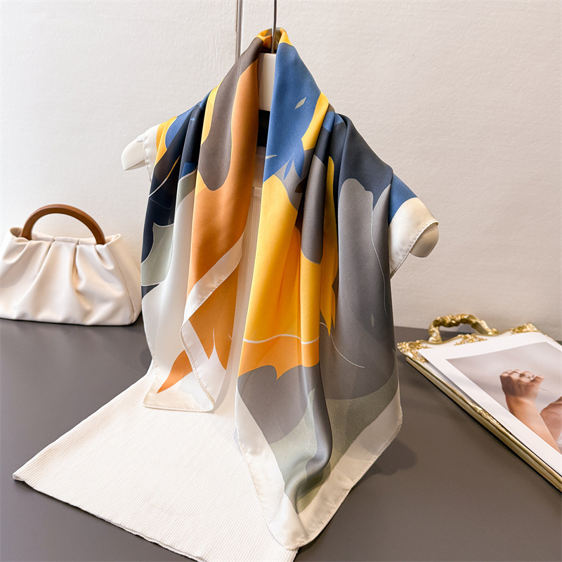 2026 新しい女性スクエアスカーフ模造シルク花柄ネッカチー - Scarf Silk Square のレビューと価格
